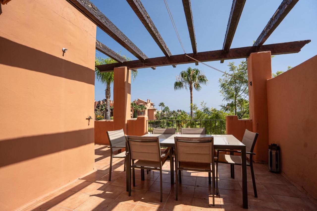 El Sol Sotoserena 2 Bedroom Apartment Estepona Esterno foto